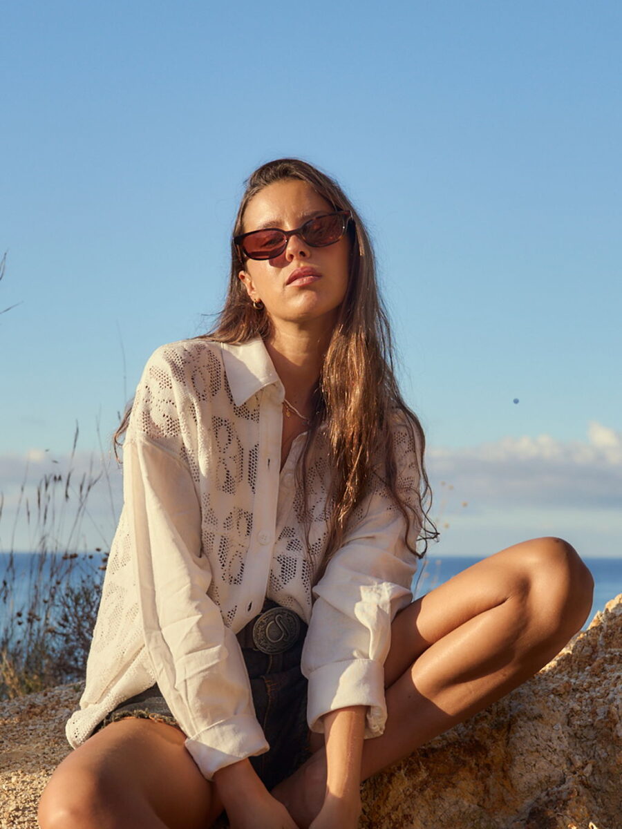 CAMISA COMBINADA TEJIDO Y LINO