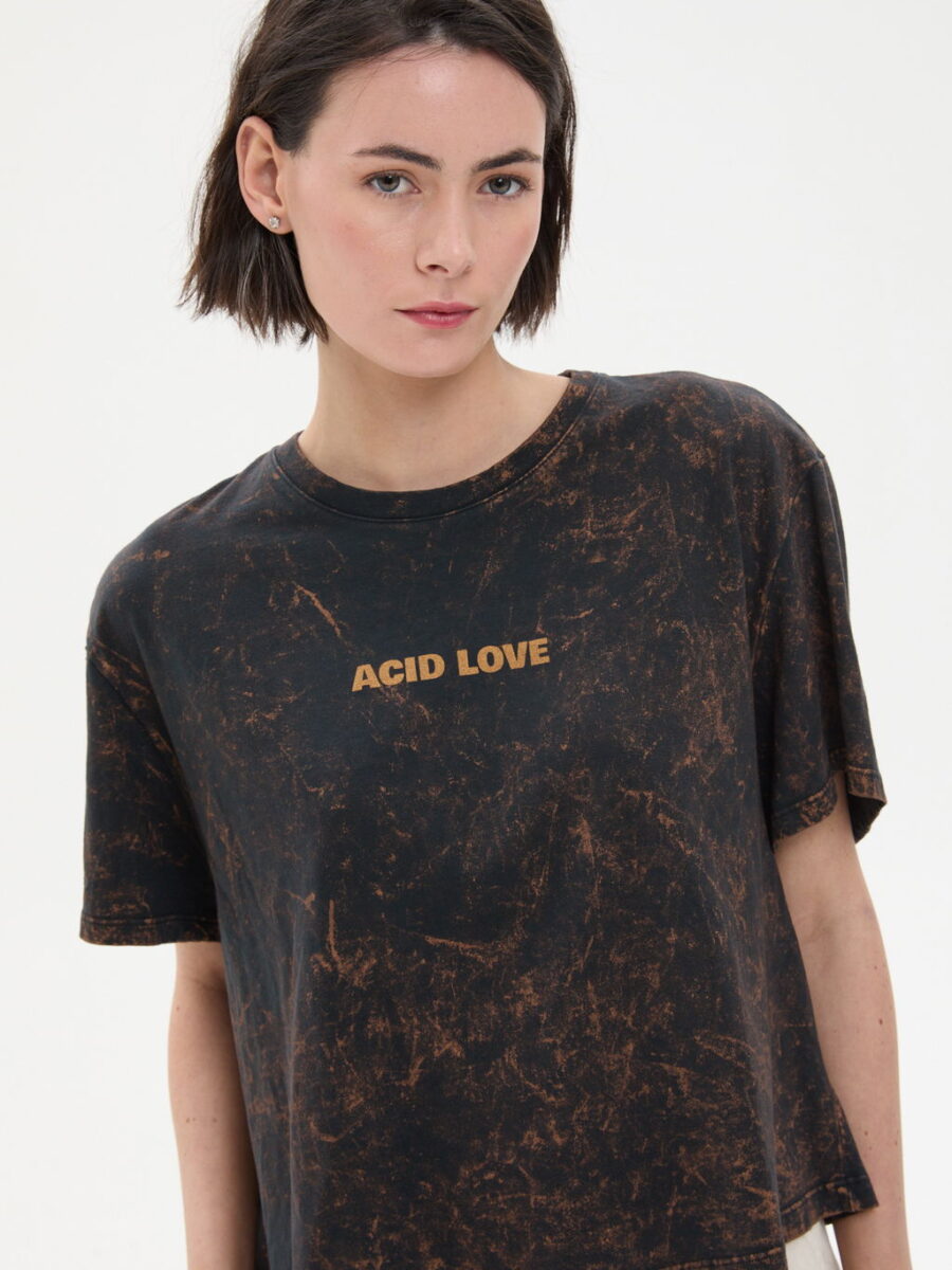 REMERA POISONER ACID